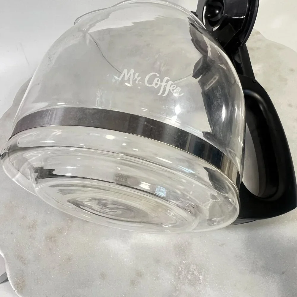 Mr Coffee 12 Cup Replacement‎ Glass Carafe Pot With Black Handle & Lid 5.5